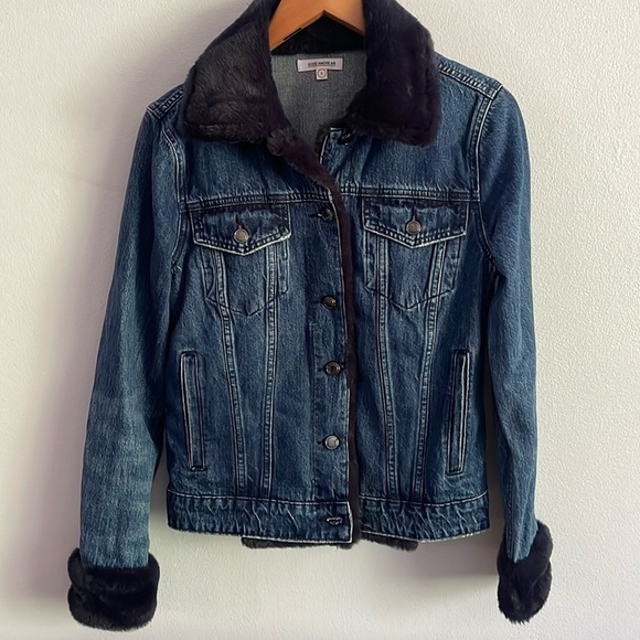 Good American Jackets & Blazers - Good American Denim Jean Jacket with Faux Fur Trim Size 0